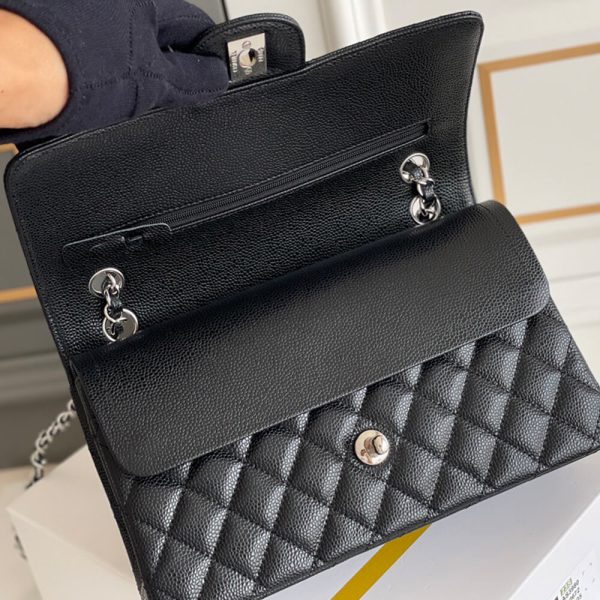 Ch*el medium classic flap